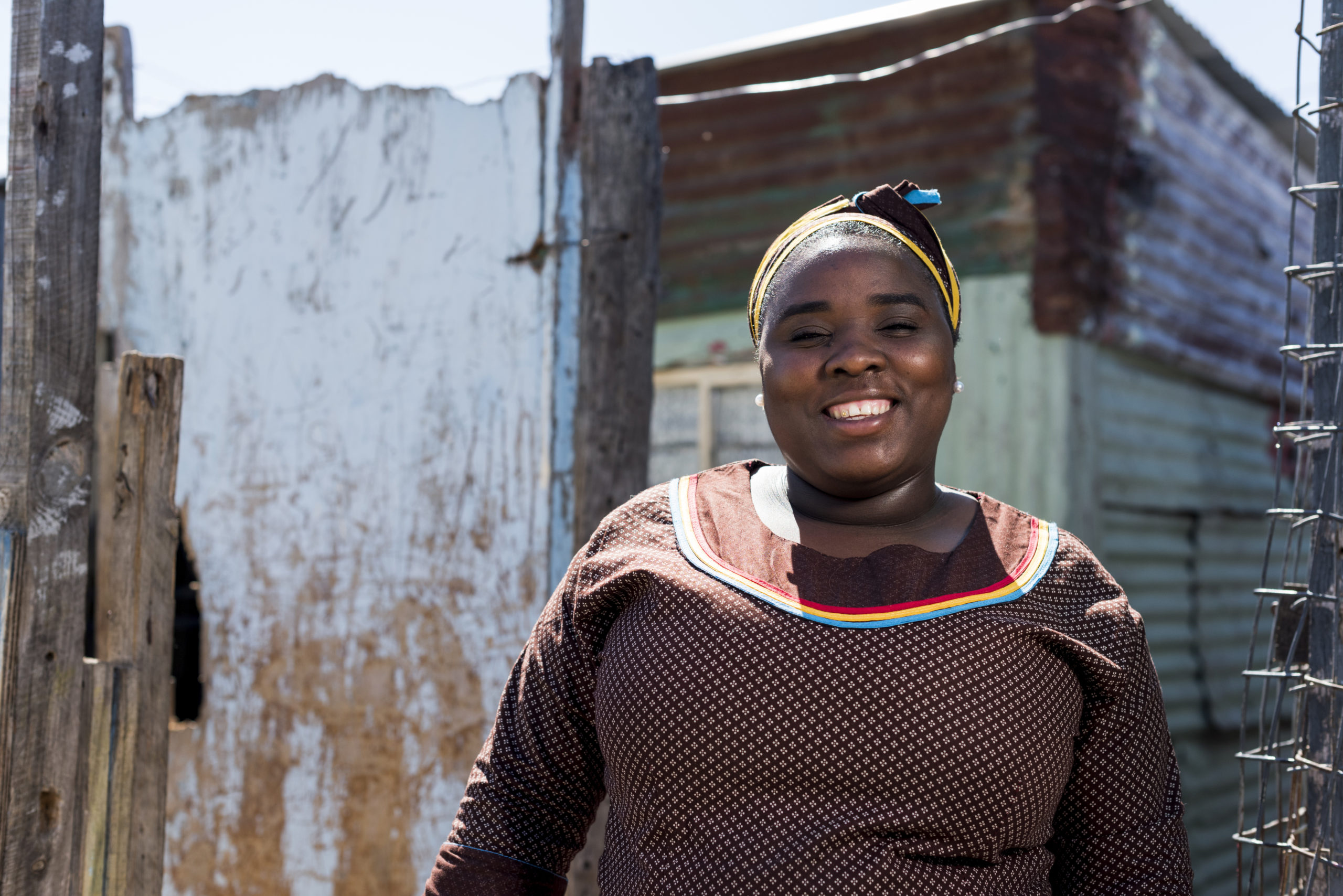 Meet friendly South African locals like this lady when you take a tailor-made trip with Alfred&.